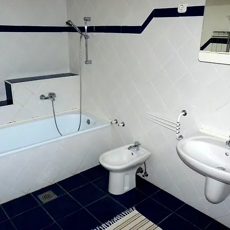 Dorka Vendeghaz Kehidakustány