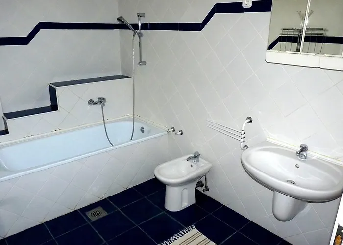 Dorka Vendeghaz Kehidakustány