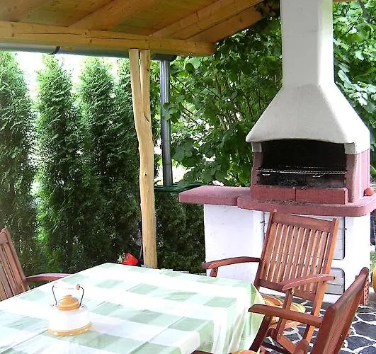 Appartement Dorka Kehidakustány